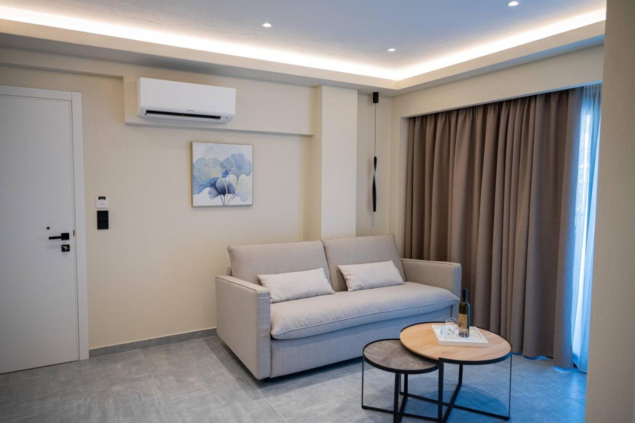 Fay Suites Flogita Bagian luar foto