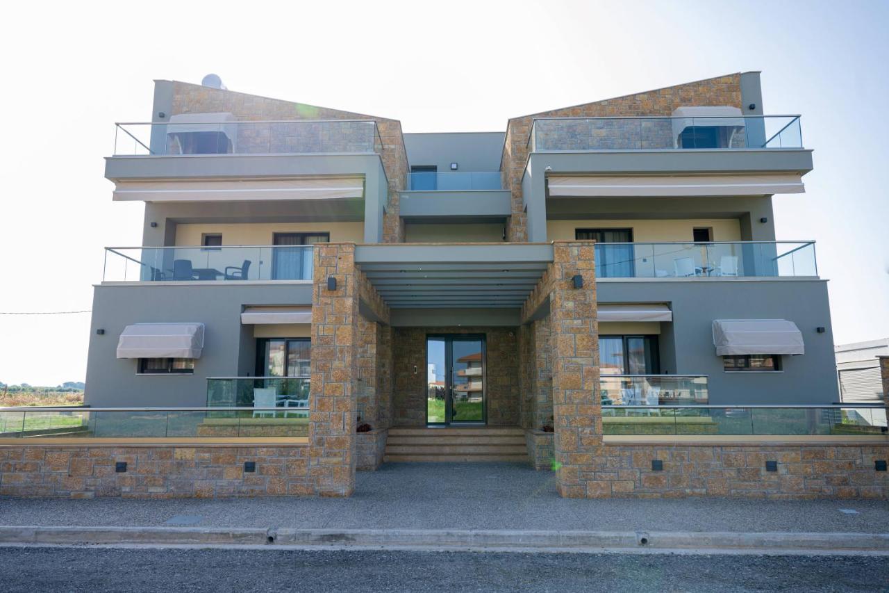 Fay Suites Flogita Bagian luar foto