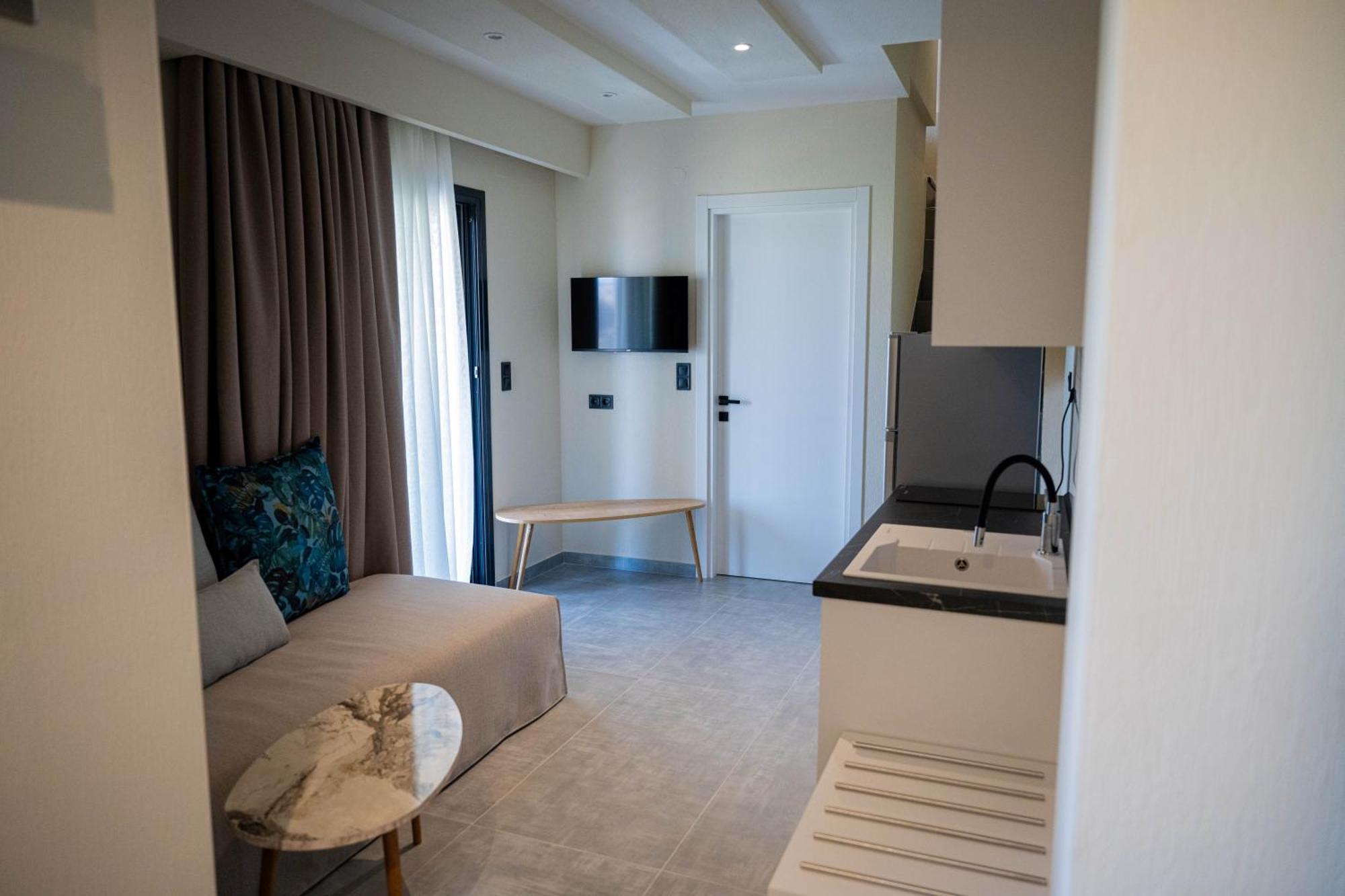 Fay Suites Flogita Bagian luar foto